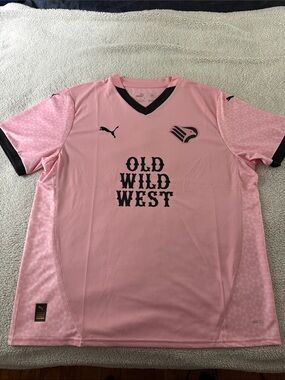 Palermo FC 🇮🇹 2024-25 Home Puma Serie B Jersey